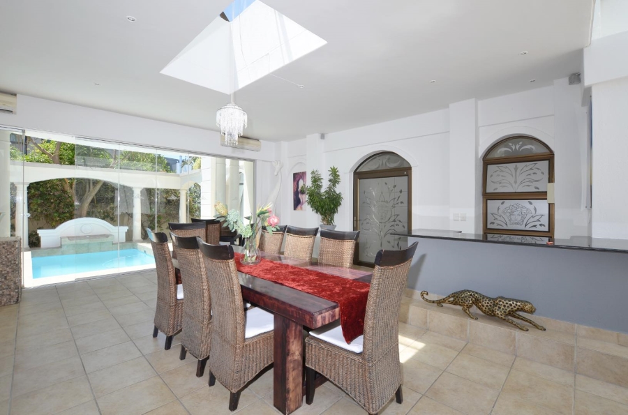 9 Bedroom Property for Sale in Sunset Beach Western Cape